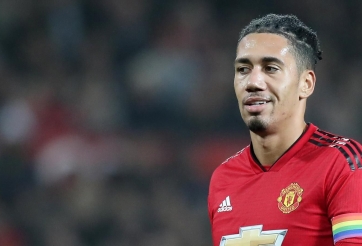 Smalling: 'Hãy mang Messi tới đây!'