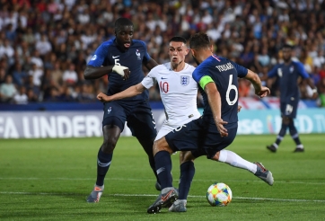 Chơi hơn người, Pháp lội ngược dòng kinh điển trước Anh