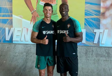 Ronaldo tập chạy nước rút cùng nhà vô địch điền kinh