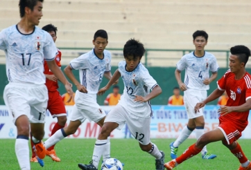 'Messi Nhật Bản' từng từ chối chụp ảnh khi đến Việt Nam đấu HAGL