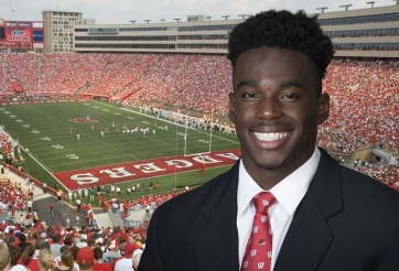 Bị buộc tội hiếp dâm 2 cô gái trong 1 đêm, cầu thủ Mỹ nhận cái kết đắng