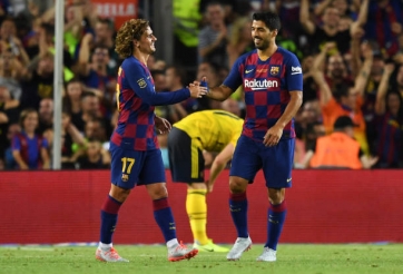Suarez lập siêu phẩm, Barca lội ngược dòng trước Arsenal