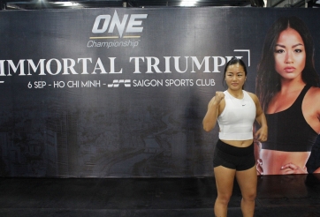 Bi Nguyễn hứa tặng quà cho người hâm mộ Việt Nam tại ONE Championship