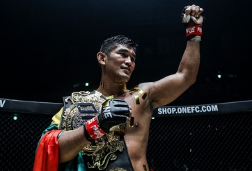 Mãn nhãn với ONE Championship: Century