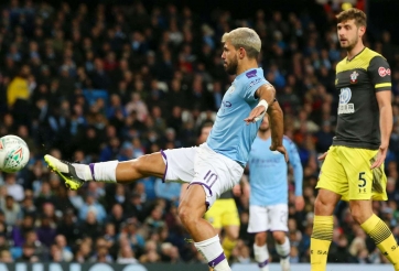 Aguero lập cú đúp, Man City tiến vào Tứ kết Cúp Liên đoàn