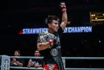 ONE: Masters of Fate - Joshua Pacio bảo vệ đai vô địch ngoạn mục