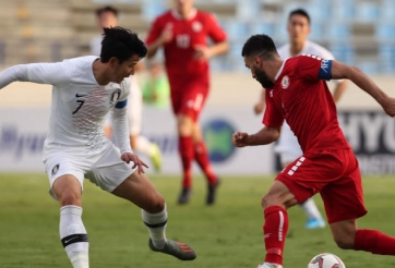 Bị cầm hoà, HLV Hàn Quốc đổ lỗi tại sân xấu