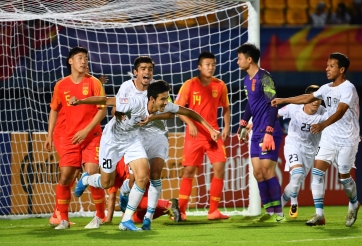 Trung Quốc thiết lập 'cú ăn ba' thảm hại trước Olympic 2020