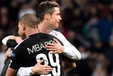 Top 20 cầu thủ chạy nhanh nhất thế giới: Gừng càng già càng cay