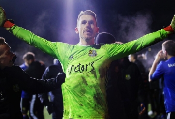 Thủ môn cản 5 quả penalty giúp đội hạng 4 viết nên lịch sử