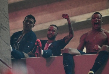 VIDEO: Dàn sao PSG vỡ òa sau màn ngược dòng ở Champions League