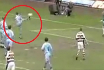 VIDEO: Pha phản lưới nhà bi hài nhất mọi thời đại