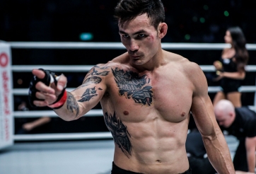 'Thợ săn knock-out' gốc Việt và mục tiêu lớn nhất cuộc đời