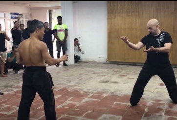 VIDEO: Môn đồ Vịnh Xuân 'sấp mặt' trước võ sĩ Boxing sau 40 giây
