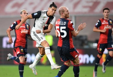 Ronaldo nã rocket giúp Juventus hạ gục Genoa