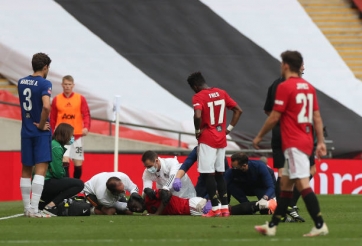 Hy hữu: Hiệp 1 trận MU vs Chelsea có gần 15 phút bù giờ