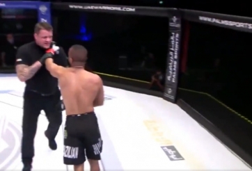 VIDEO: Võ sĩ 'nổi điên' tấn công trọng tài và cái kết xứng đáng