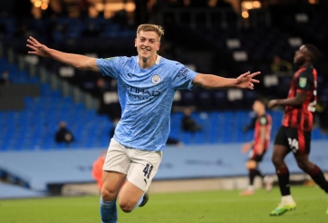 Man City chật vật vào vòng 4 Cúp Liên đoàn