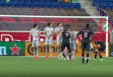 VIDEO: 'Bạn Messi' gây ngỡ ngàng với tuyệt phẩm đá phạt trên đất Mỹ