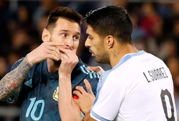Messi và Suarez san bằng kỷ lục ghi bàn của Ronaldo