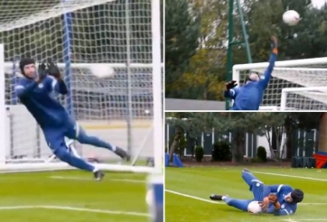 VIDEO: Petr Cech sẵn sàng bắt chính trận MU - Chelsea