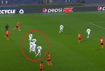 Pha phòng ngự 'đi vào lòng đất' của 5 cầu thủ Real Madrid