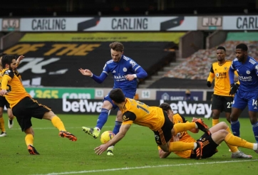 Leicester bỏ lỡ cơ hội san bằng cách biệt với MU