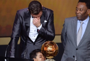 Pele gửi lời nhắn cho Ronaldo sau khi bị phá kỷ lục