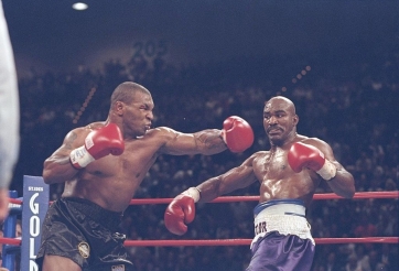 Lộ thời điểm Mike Tyson thượng đài với Evander Holyfield