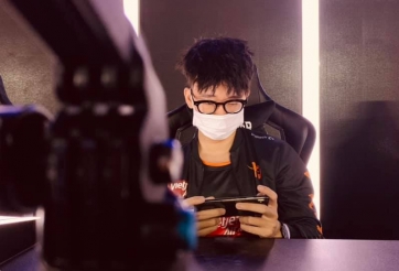 Team Flash hoàn thành màn lội ngược dòng đẳng cấp trước Fishes Esports