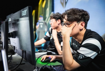 Chuyển nhượng LMHT: Ambition và Crown đồng loạt rời khỏi Gen.G eSports cùng lúc?