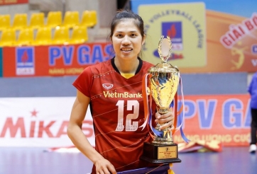 Phụ công kỳ cựu Thu Hòa giải nghệ, Đinh Huyền vẫn thi đấu