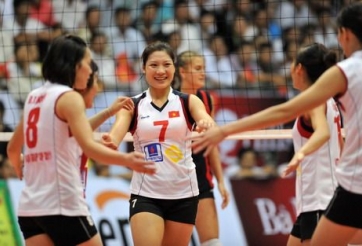 Phạm Thị Yến làm trợ lý cho HLV Nhật Bản đội tuyển U23 VN