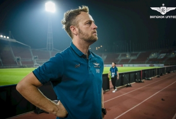 HLV ngoại du nhập, cuộc đua ở V-League sẽ trở nên không khoan nhượng