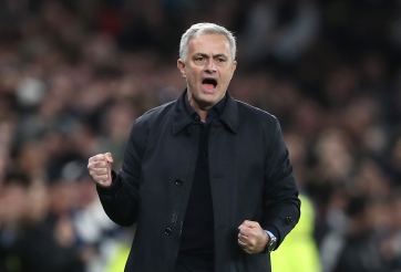 Mourinho đang đa dạng hóa lối chơi cho Spurs?