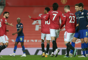 MU 'leo 9 tầng mây' nhờ tài thao lược của Ole