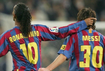 Ronaldinho: 'Messi không phải là cầu thủ xuất sắc nhất'