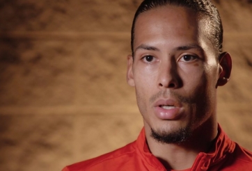 Van Dijk thừa nhận không phục khi Messi giành QBV