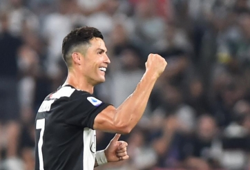 Chốt đội hình của năm, UEFA sửa đổi lạ lẫm vì Ronaldo