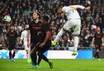 Real thắng đẳng cấp, tạm chiếm ngôi đầu La Liga