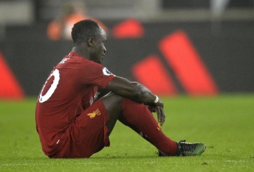 VIDEO: HLV Klopp giải thích về việc thay Mane, Salah