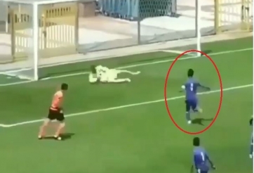 HÀI HƯỚC: Thủ môn bắt penalty rất tốt nhưng đồng đội rất tiếc