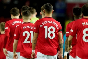 Man Utd bốc hơi nửa tỷ bảng vì Covid-19