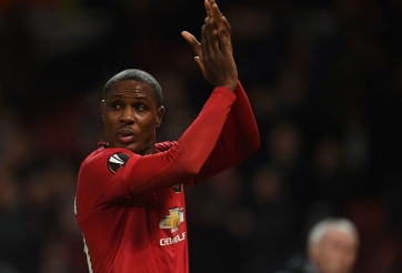 Ighalo có giải thưởng đầu tiên tại MU