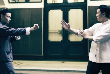 Môn đồ Vịnh Xuân tung 1 chiêu hạ gục kẻ đe dọa gia đình mình