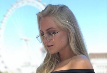 Đứng hình trước nhan sắc của cầu thủ quyến rũ nhất châu Âu