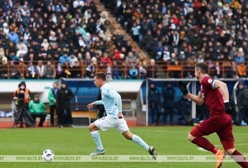 Kết quả bóng đá 2/5