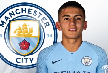 'Messi mới' gieo sầu cho Man Utd