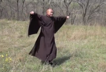 VIDEO: Mãn nhãn với tuyệt kỹ Long Hình Đại Pháp của cao tăng Thiếu Lâm