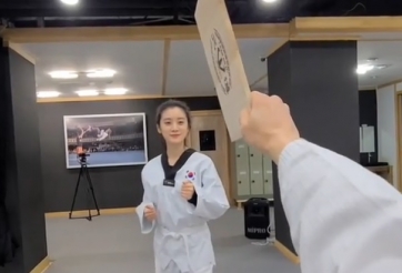 VIDEO: Mỹ nữ Taekwondo Hàn Quốc tung cú đá khiến triệu con tim thổn thức